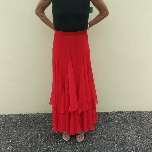 Very Fine Red Long Practice Skirt for Ballroom - Picture 5 of 8